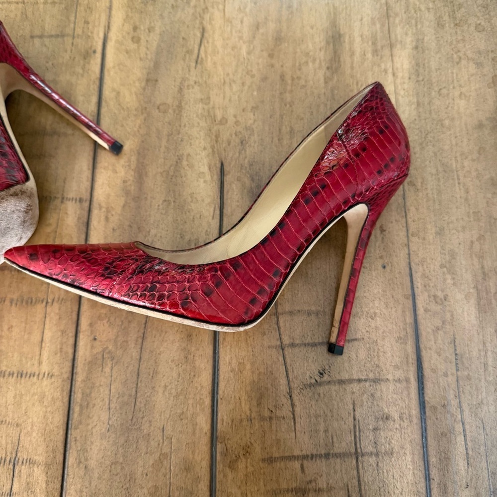 Jimmy Choo Size 39 Red Snakeskin Pointed Toe Stilettos - Picture 4 of 10